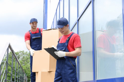 Van loading support for a local move in Acton